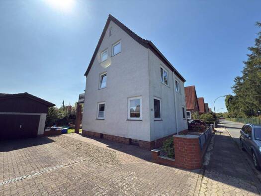 Mehrfamilienhaus zum Kauf 249.000 € 9 Zimmer 177 m² 332 m² Grundstück Vöhrum Peine 31228