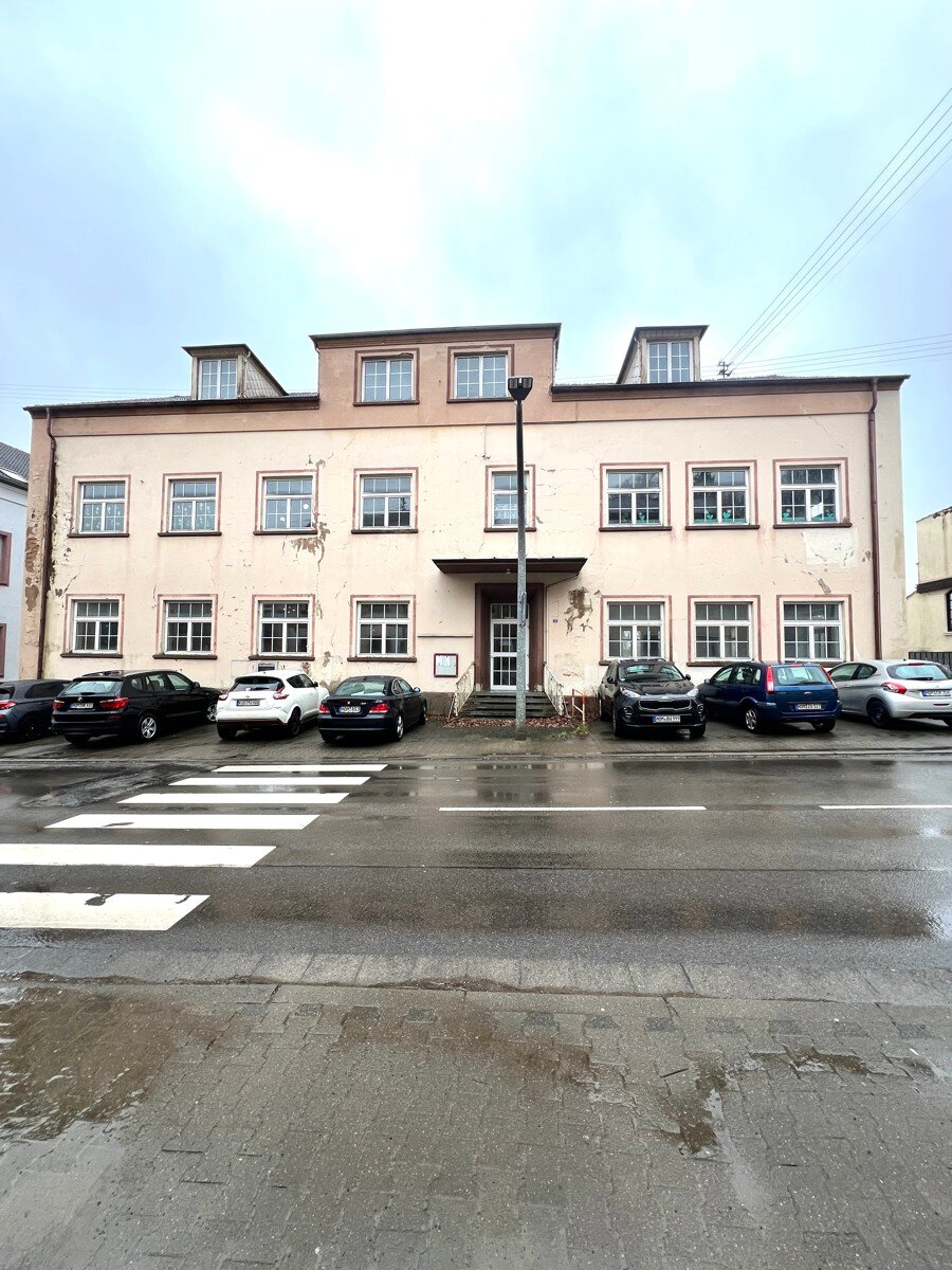 Mehrfamilienhaus zum Kauf 590.000 € 33 Zimmer 950 m²<br/>Wohnfläche 1.650 m²<br/>Grundstück Frankenholz Bexbach / Frankenholz 66450