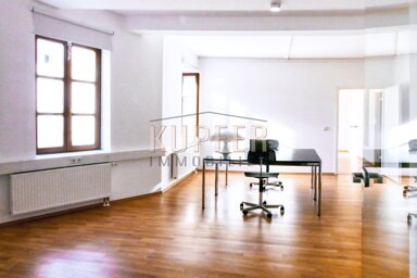 Bürofläche zur Miete 1.220 € 3 Zimmer 140 m² Bürofläche teilbar ab 140 m² Altstadt Erlangen 91054