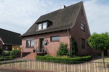 Einfamilienhaus zum Kauf 275.000 € 5 Zimmer 115 m² 761 m² Grundstück Zeven Zeven 27404