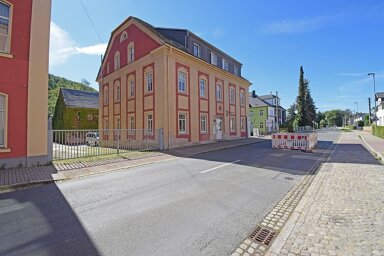 Wohnung zur Miete 675 € 4 Zimmer 130 m² EG frei ab sofort Burkhardtsdorf Burkhardtsdorf 09235