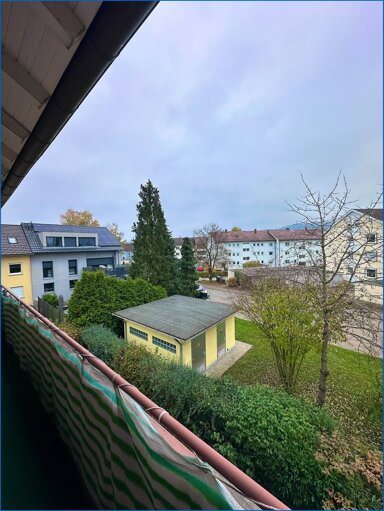 Wohnung zum Kauf 222.000 € 3 Zimmer 77,1 m² 2. Geschoss Rielasingen Rielasingen-Worblingen 78239