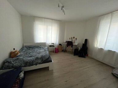 WG-Zimmer zur Miete 430 € 16 m² 2. Geschoss frei ab sofort Langobardenstr.40 Zuffenhausen - Hohenstein Stuttgart 70435