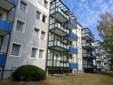 Wohnung zur Miete 351 € 3 Zimmer 60,5 m² 3. Geschoss Gustav-Adolf-Str. 25 Bad Dürrenberg Bad Dürrenberg 06231