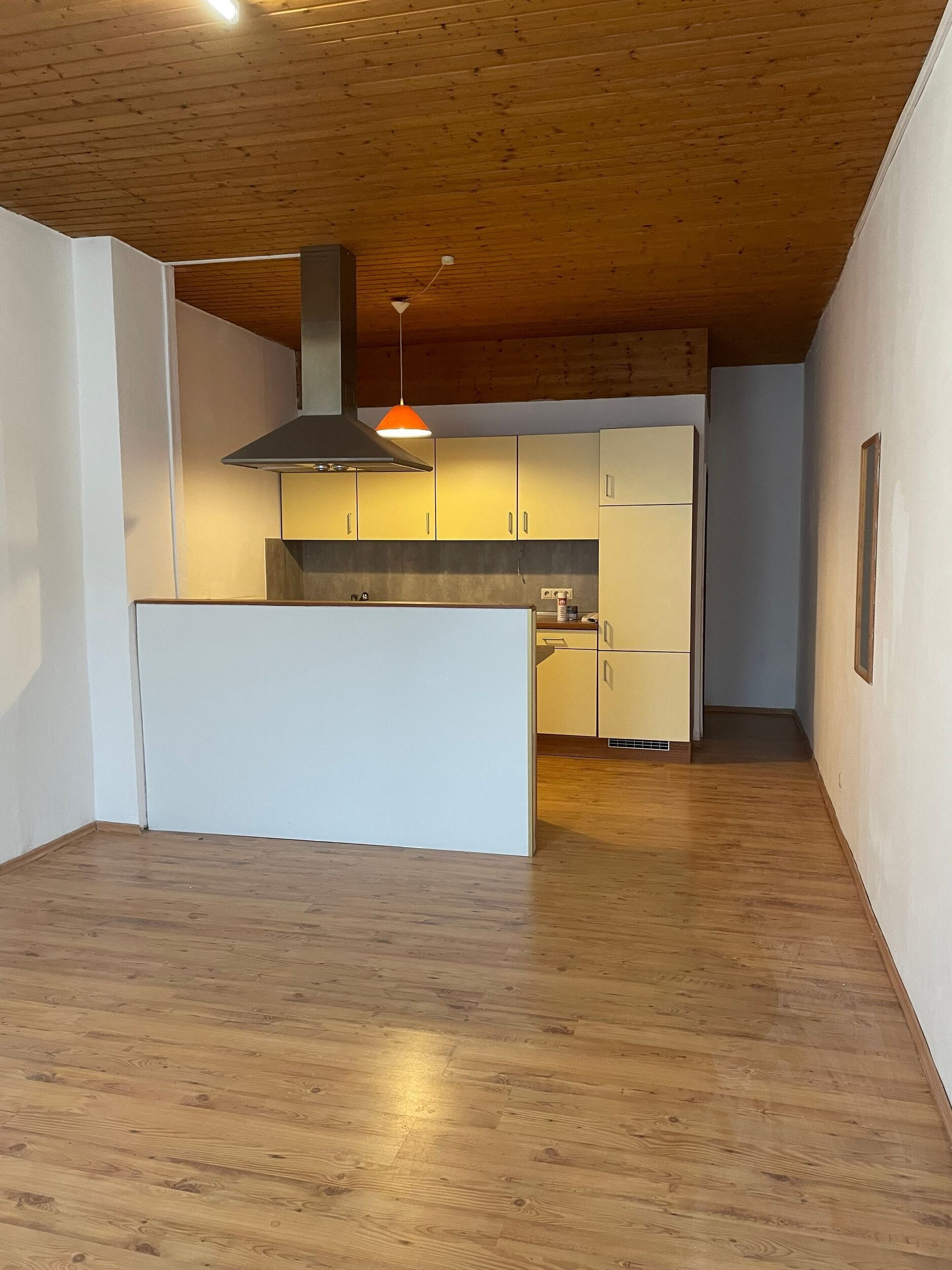 Wohnung zur Miete 340 € 1 Zimmer 34 m²<br/>Wohnfläche Erdgeschoss<br/>Geschoss Schillerstraße 4 Eschwege Eschwege 37269