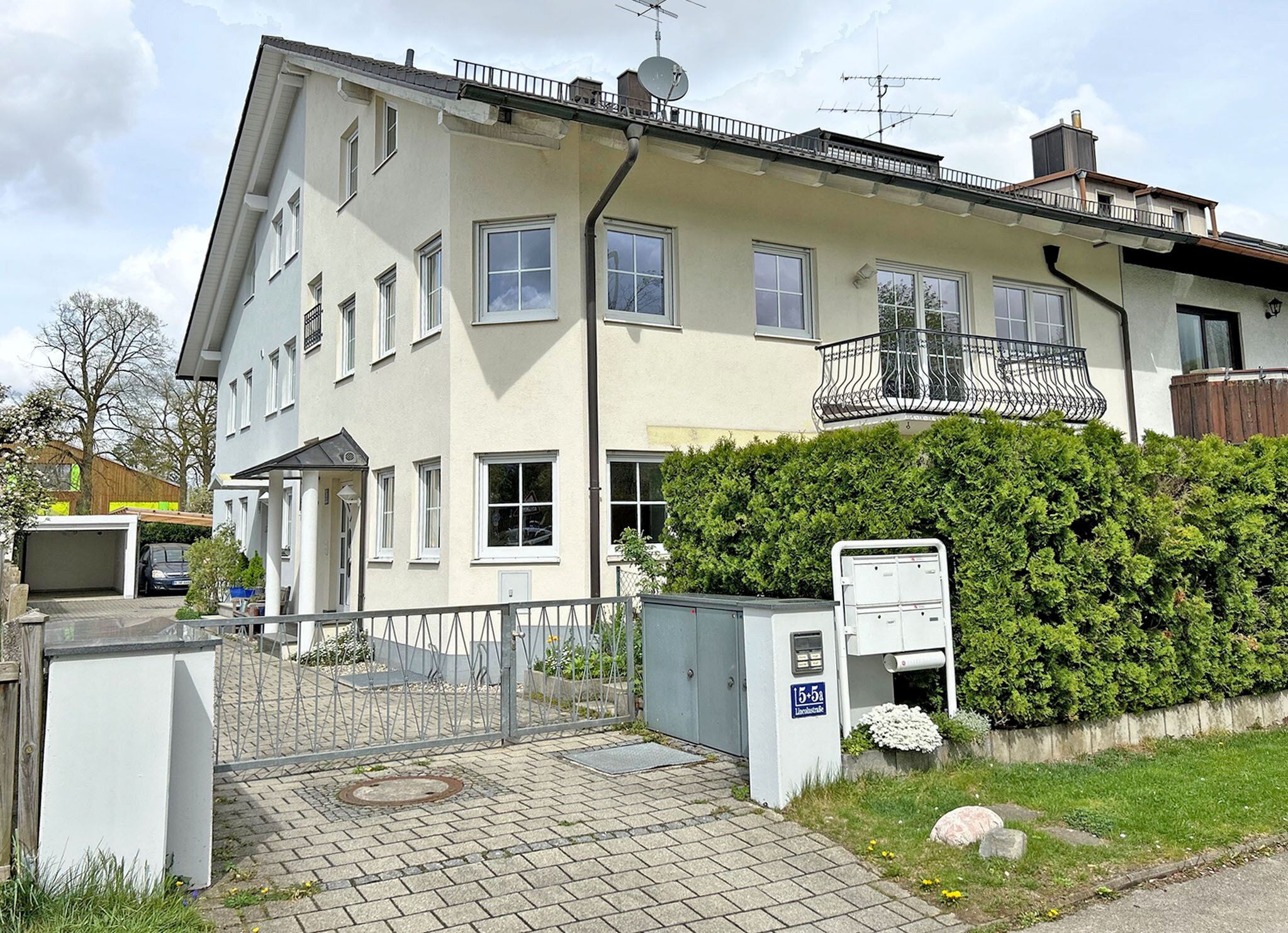 Doppelhaushälfte zum Kauf 1.490.000 € 6 Zimmer 160 m²<br/>Wohnfläche 270 m²<br/>Grundstück Lincolnstr. 5 Obergiesing München 81549