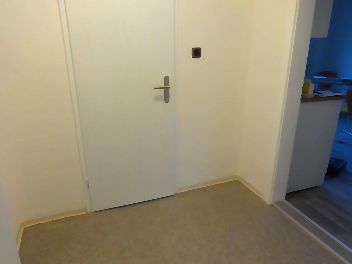 Immobilie in Sulzbach-Rosenberg - Gepflegte Etagenwohnung mit Tageslichtbad und 2 Balkonen - Bild 4