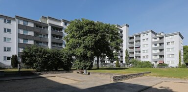 Wohnung zur Miete 550 € 4 Zimmer 79,2 m² 3. Geschoss frei ab sofort Halberstädter Str. 2 Westhagen Wolfsburg 38444