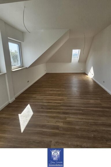 Wohnung zur Miete 1.715 € 4 Zimmer 114,3 m² Mickten (Altmickten) Dresden 01139