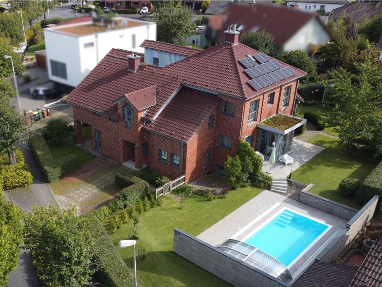 Einfamilienhaus zum Kauf 995.000 € 12 Zimmer 283 m² 1.587 m² Grundstück Großenritte Baunatal 34225