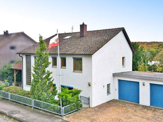 Einfamilienhaus zum Kauf 785.000 € 5 Zimmer 160 m² 802 m² Grundstück Knittlingen 75438