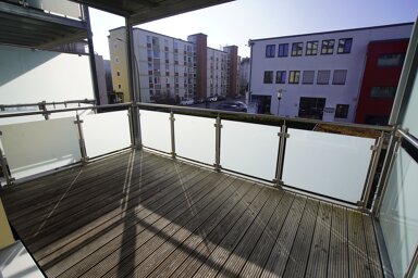 Studio zur Miete 620 € 1 Zimmer 41,7 m² 1. Geschoss frei ab sofort Ludmillastraße 19 Nikola Landshut 84034