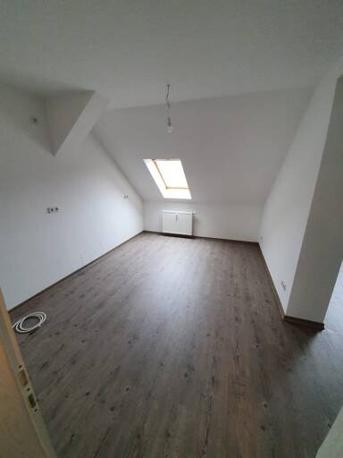Wohnung zur Miete 545 € 5 Zimmer 101 m² 3. Geschoss frei ab sofort Schillerstraße 4 Penig Penig 09322