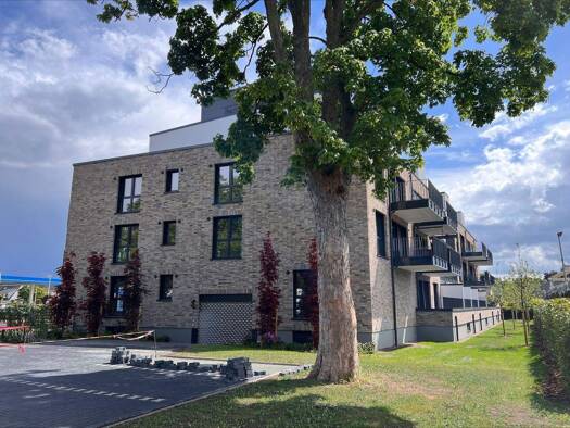 Wohnung zum Kauf - Erstbezug provisionsfrei 438.500 € 4 Zimmer 108,2 m² 2. Geschoss frei ab sofort Osterholzer Heerstraße 117 u. 117a Osterholz Bremen 28307