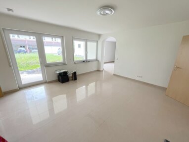 Wohnung zur Miete 1.000 € 2,5 Zimmer 100 m² Erdgeschoss Wernau (Neckar) 73249