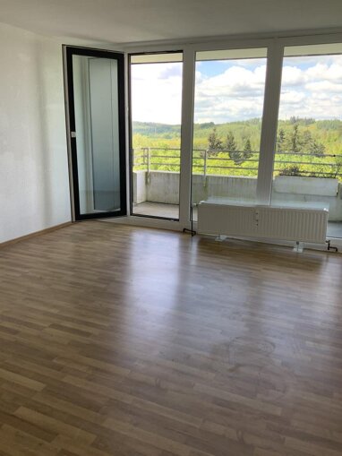 Wohnung zur Miete 609 € 3 Zimmer 79 m² 5. Geschoss Kolberger Straße 61 (Alt-) Siegen - Fischbacherberg Siegen 57072