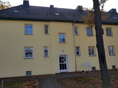 Wohnung zur Miete 235,37 € 2 Zimmer 41,3 m² 1. Geschoss Chausseestrasse 24 Plaue Brandenburg-Plaue 14774
