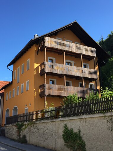 Wohnung zur Miete 700 € 4 Zimmer 109 m² Lehenhammer Etzelwang 92268