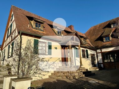 Einfamilienhaus zum Kauf 445.000 € 8 Zimmer 230 m² 900 m² Grundstück Lonnerstadt Lonnerstadt 91475