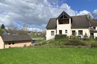 Einfamilienhaus zum Kauf 330.000 € 5 Zimmer 138 m² 1.871 m² Grundstück Stahl Bitburg-Stahl 54634