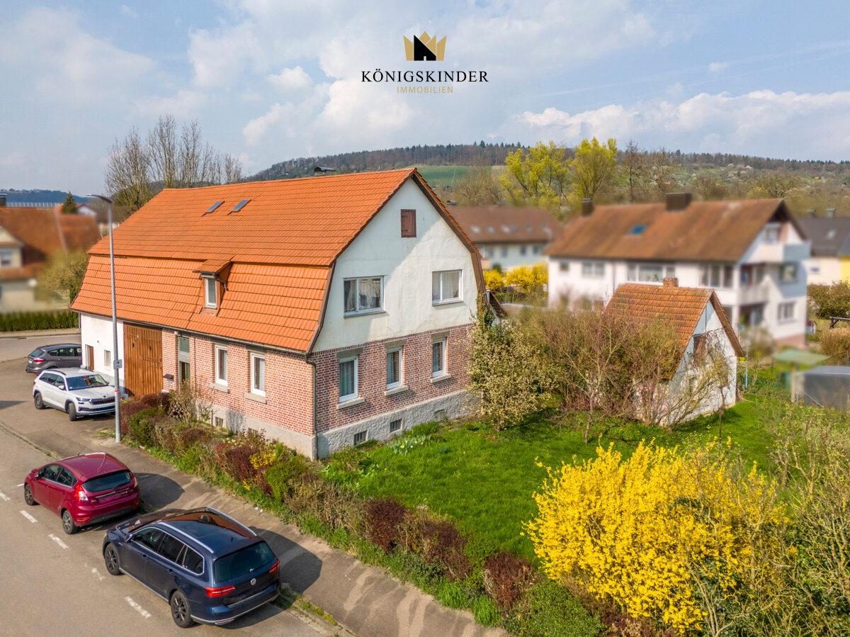 Mehrfamilienhaus zum Kauf 1.099.000 € 7 Zimmer 140 m²<br/>Wohnfläche 1.491 m²<br/>Grundstück Schorndorf - Innenstadt Schorndorf 73614