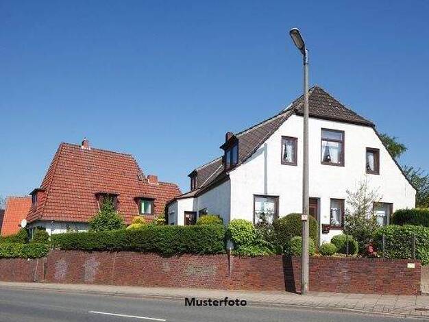Mehrfamilienhaus zum Kauf 1.030.000 € 7 Zimmer 132 m² 414 m² Grundstück Sillenbuch Stuttgart 70619