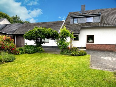 Mehrfamilienhaus zum Kauf 690.000 € 5,5 Zimmer 150 m² 1.100 m² Grundstück Ossum - Bösinghoven Meerbusch / Bösinghoven 40668