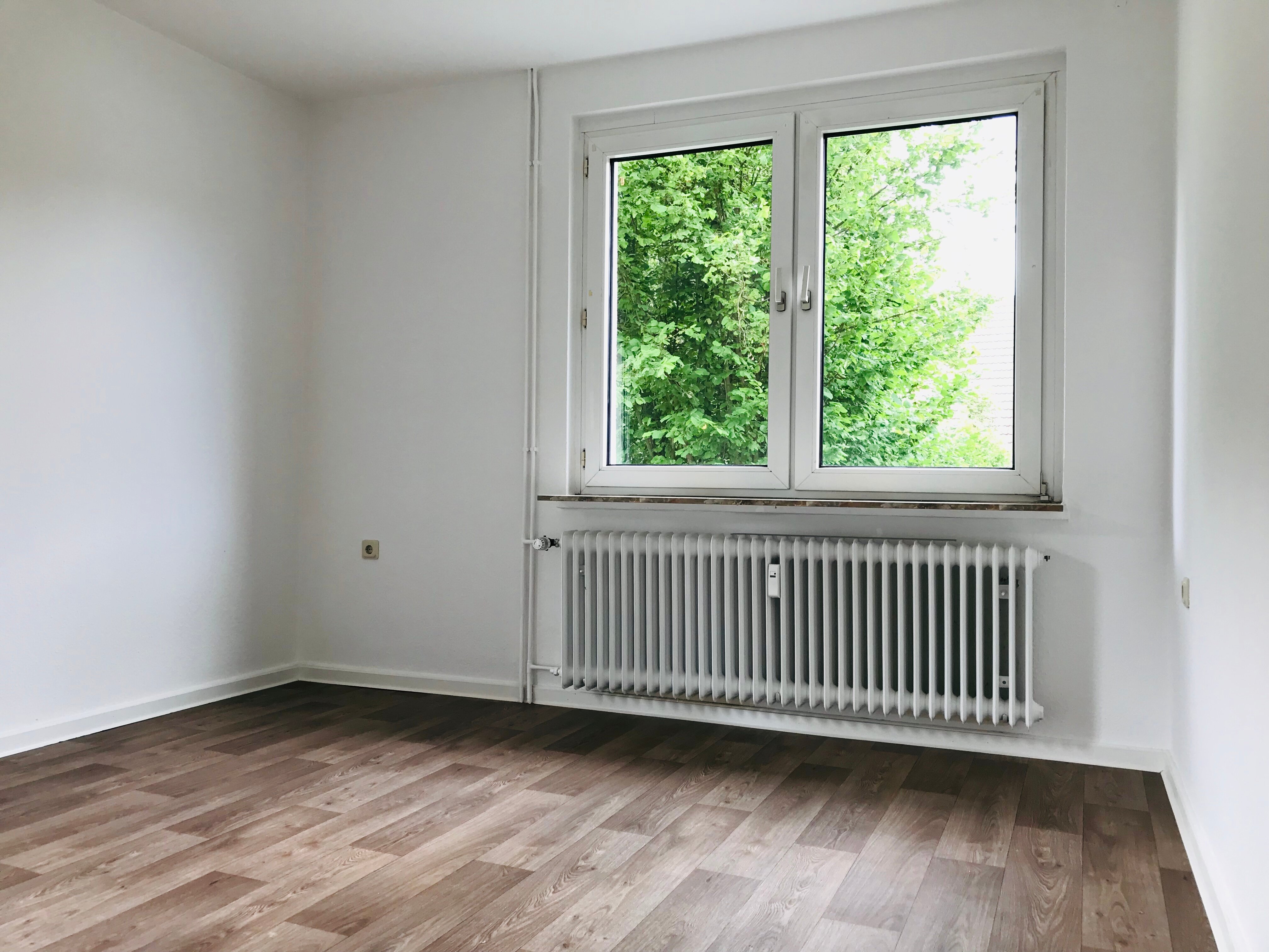 Wohnung zur Miete 385 € 3 Zimmer 70 m²<br/>Wohnfläche Erdgeschoss<br/>Geschoss Schlesierstraße 8 Volpriehausen Uslar 37170