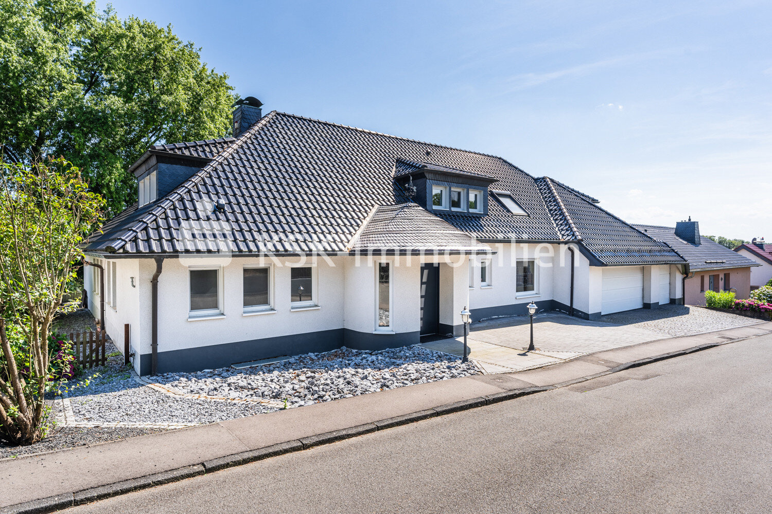 Einfamilienhaus zum Kauf 998.000 € 6 Zimmer 280 m²<br/>Wohnfläche 1.026 m²<br/>Grundstück Eikamp Odenthal 51519