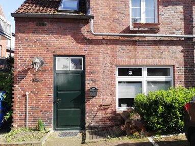 Wohnung zur Miete 670 € 2 Zimmer 64 m² Mühlenstraße 22a Wedel 22880