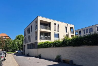 Wohnung zur Miete 700 € 2 Zimmer 75 m² frei ab sofort Mars-la-Tour-Straße 15 Zoo Hannover 30175