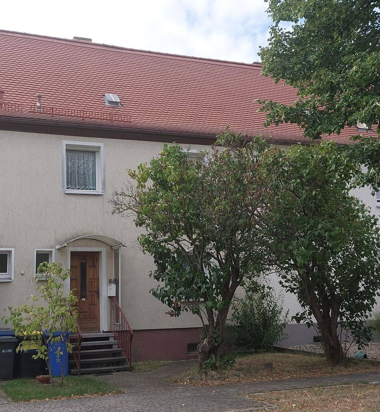 Immobilie in Leuna - Reihenmittelhaus in der zentralen Gartenstadt - Bild 0