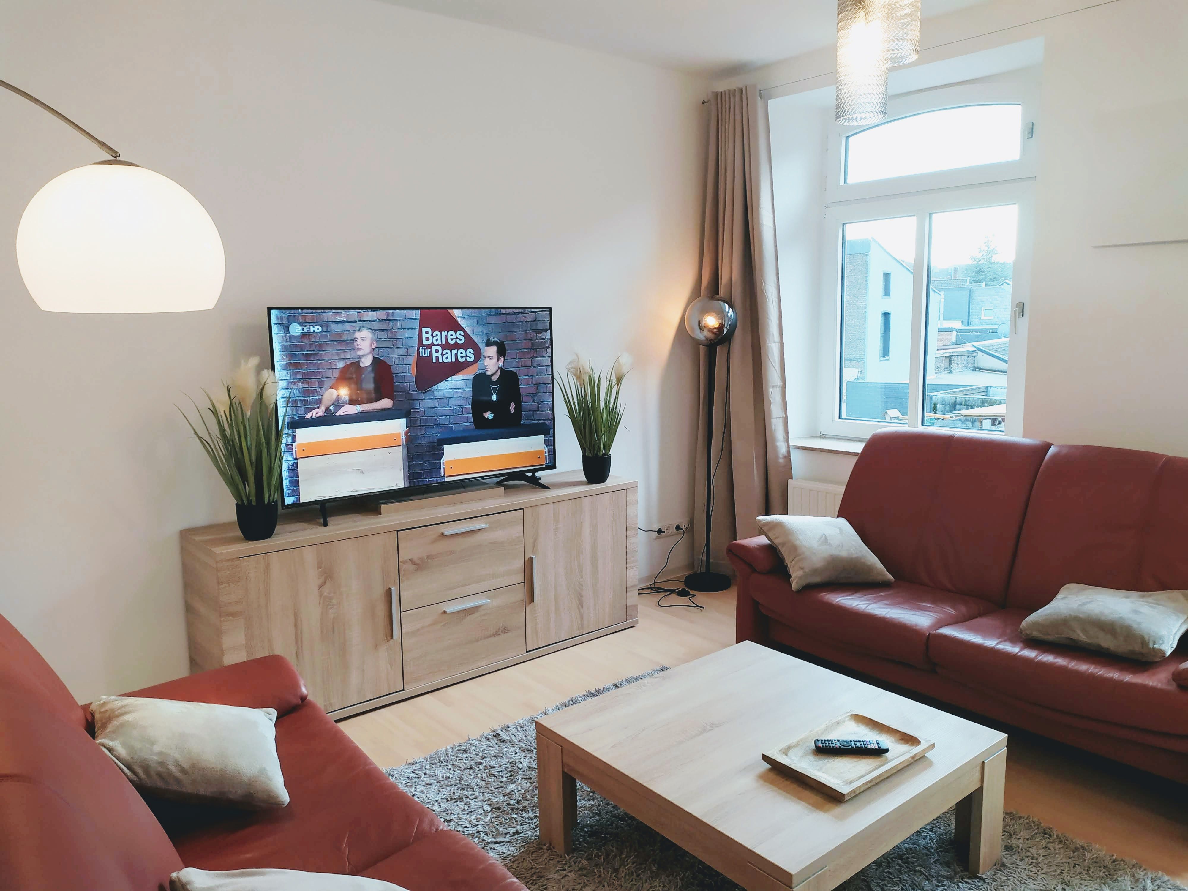 Wohnung zur Miete Wohnen auf Zeit 1.520 € 2 Zimmer 58 m²<br/>Wohnfläche Ab sofort<br/>Verfügbarkeit Oberstolberg Stolberg 52222