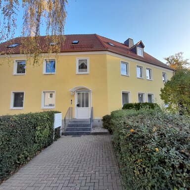 Wohnung zur Miete 352 € 3 Zimmer 64 m² 1. Geschoss frei ab sofort Weststraße 2 Tröglitz Elsteraue 06729