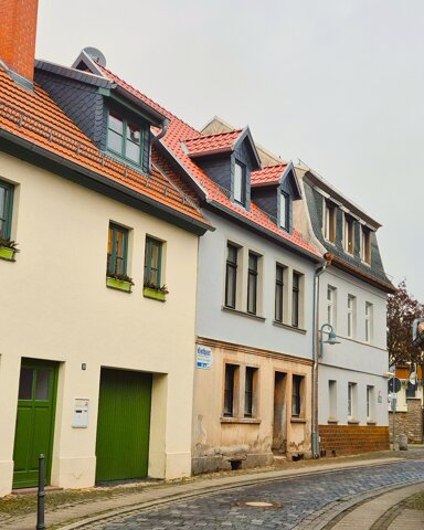 Haus zur Miete 780 € 3 Zimmer 100 m² Neuehäuser Straße 31 Sangerhausen Sangerhausen 06526