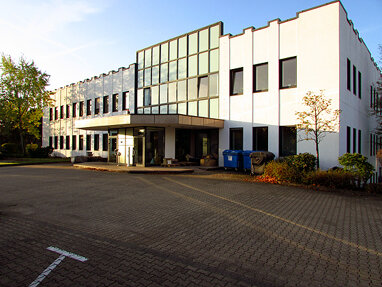 Bürofläche zur Miete Provisionsfrei 9,95 € 2.983 m² Bürofläche teilbar ab 428 m² Berghausen Langenfeld 40764