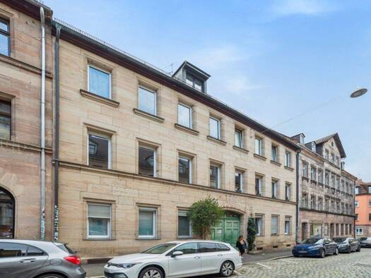 Wohnung zum Kauf 269.000 € 4 Zimmer 91,6 m² 2. Geschoss Blumenstr. 43 Innenstadt Fürth 90762