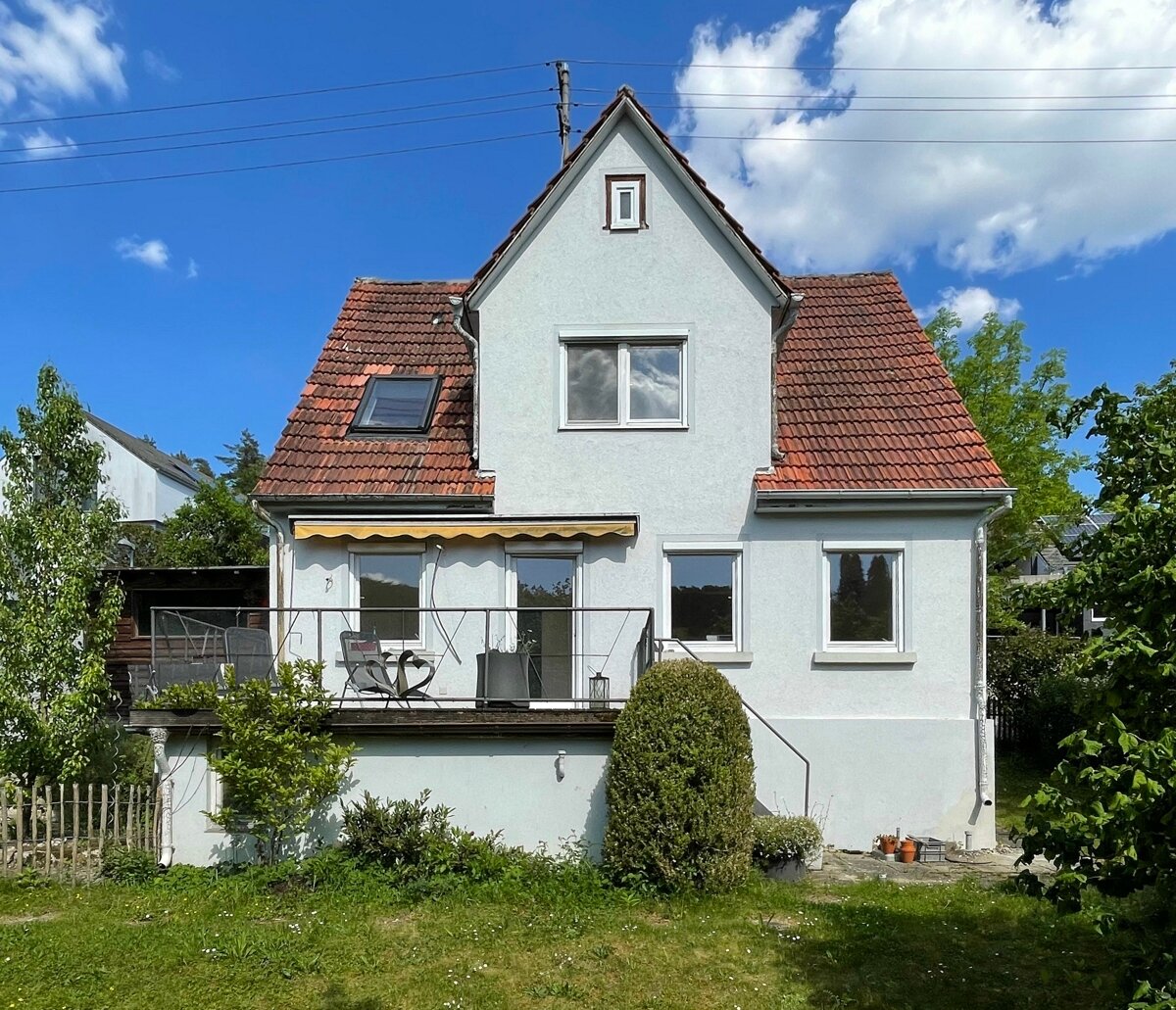 Einfamilienhaus zum Kauf 330.000 € 4,5 Zimmer 84,2 m²<br/>Wohnfläche 373 m²<br/>Grundstück Herrlingen Blaustein 89134