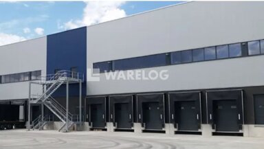 Lagerhalle zur Miete 15.000 m² Lagerfläche teilbar ab 7.500 m² Zell Esslingen am Neckar 73730