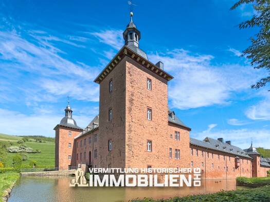 Wohnung zum Kauf 349.000 € 5 Zimmer 267 m² Oberhundem Kirchhundem 57399