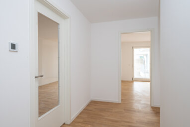 Wohnung zur Miete 739,33 € 2 Zimmer 71,8 m² 1. Geschoss Halberstädter Straße 153/155 Wormser Platz Magdeburg 39112