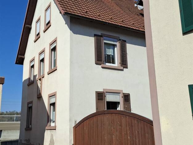 Mehrfamilienhaus zum Kauf 232.000 € 8 Zimmer 160 m² 283 m² Grundstück Thüngersheim 97291
