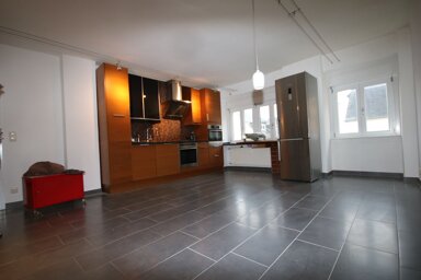 Wohnung zur Miete 830 € 2,5 Zimmer 80 m² 2. Geschoss frei ab 01.01.2025 Gallus Frankfurt am Main 60326