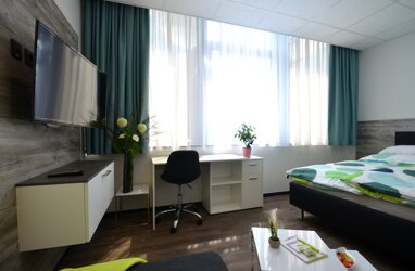Wohnung zur Miete Wohnen auf Zeit 1.326 € 1 Zimmer 29 m² frei ab sofort Kaiserstraße Hochschule für Gestaltung Offenbach am Main 63065