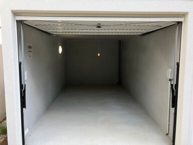 Garage zur Miete 155 € Landgraf-Wilhelm-Straße - Parken 38 Eschersheim Frankfurt am Main 60431