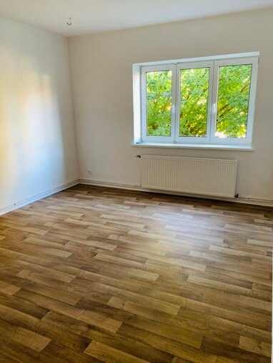 Wohnung zur Miete 419,20 € 3 Zimmer 66,5 m² frei ab 31.07.2024 Olvenstedter Chaussee 1 Olvenstedter Platz Magdeburg 39108