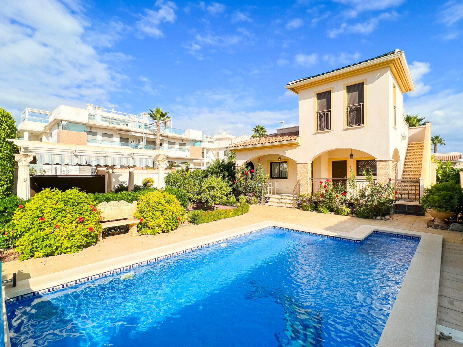Villa zum Kauf 430.000 € 4 Zimmer 157 m²<br/>Wohnfläche 500 m²<br/>Grundstück Ciudad Quesada 03170