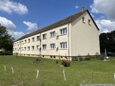 Mehrfamilienhaus zum Kauf als Kapitalanlage geeignet 300.000 € 744 m² 2.452 m² Grundstück Steckby Steutz 39264