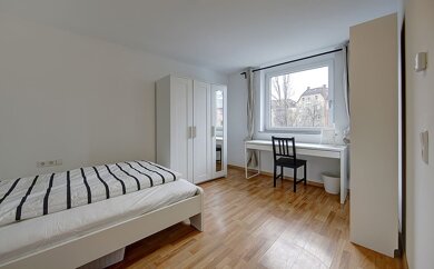 Wohnung zur Miete Wohnen auf Zeit 635 € 4 Zimmer 11 m² frei ab 05.05.2025 Aachener Straße 8 Neckarvorstadt Stuttgart 70376