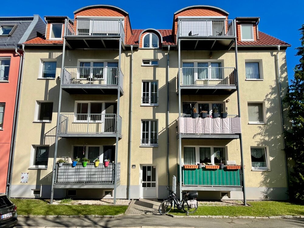 Wohnung zum Kauf 68.000 € 3 Zimmer 67 m²<br/>Wohnfläche 1. Stock<br/>Geschoss Leumnitz Gera 07546